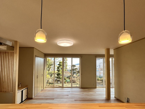 二世帯住宅へ断熱リノベ｜広縁のある築43年の家