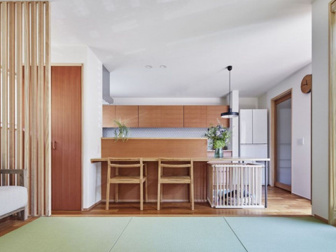 建築と暮らしとが調和た職人技の光る家