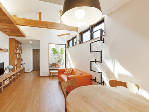 間口3.6ｍで実現！光あふれる住まい